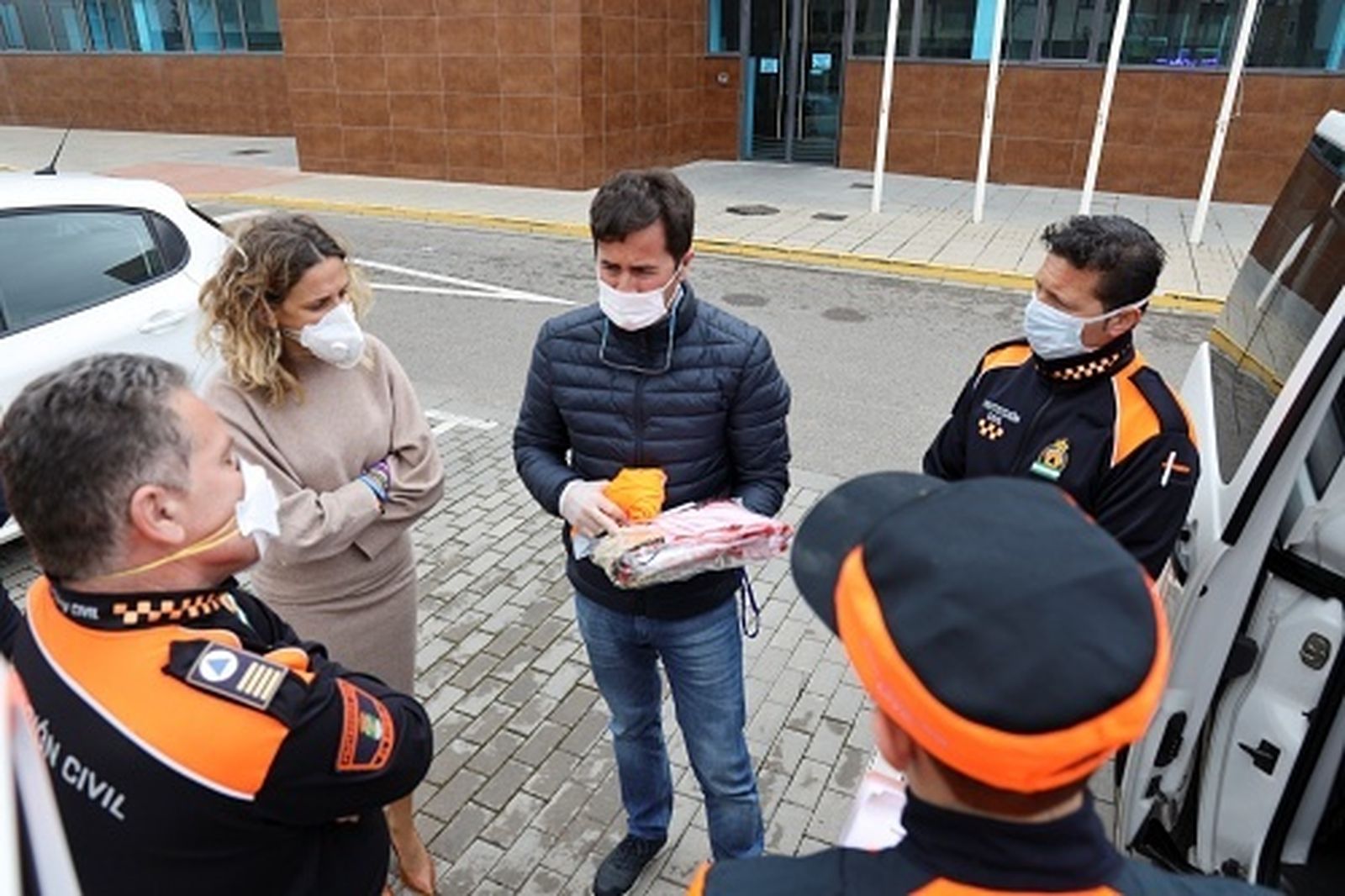 La edil Montserrat Cervantes, junto al alcalde de El Ejido, Francisco Góngora.