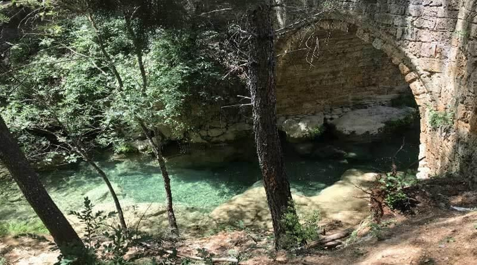 Solo los más aguerridos aguantarán un buen rato en el agua.