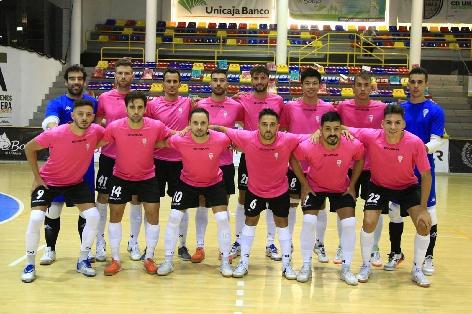 Las imágenes del amistoso entre el Córdoba Futsal y el UMA Antequera