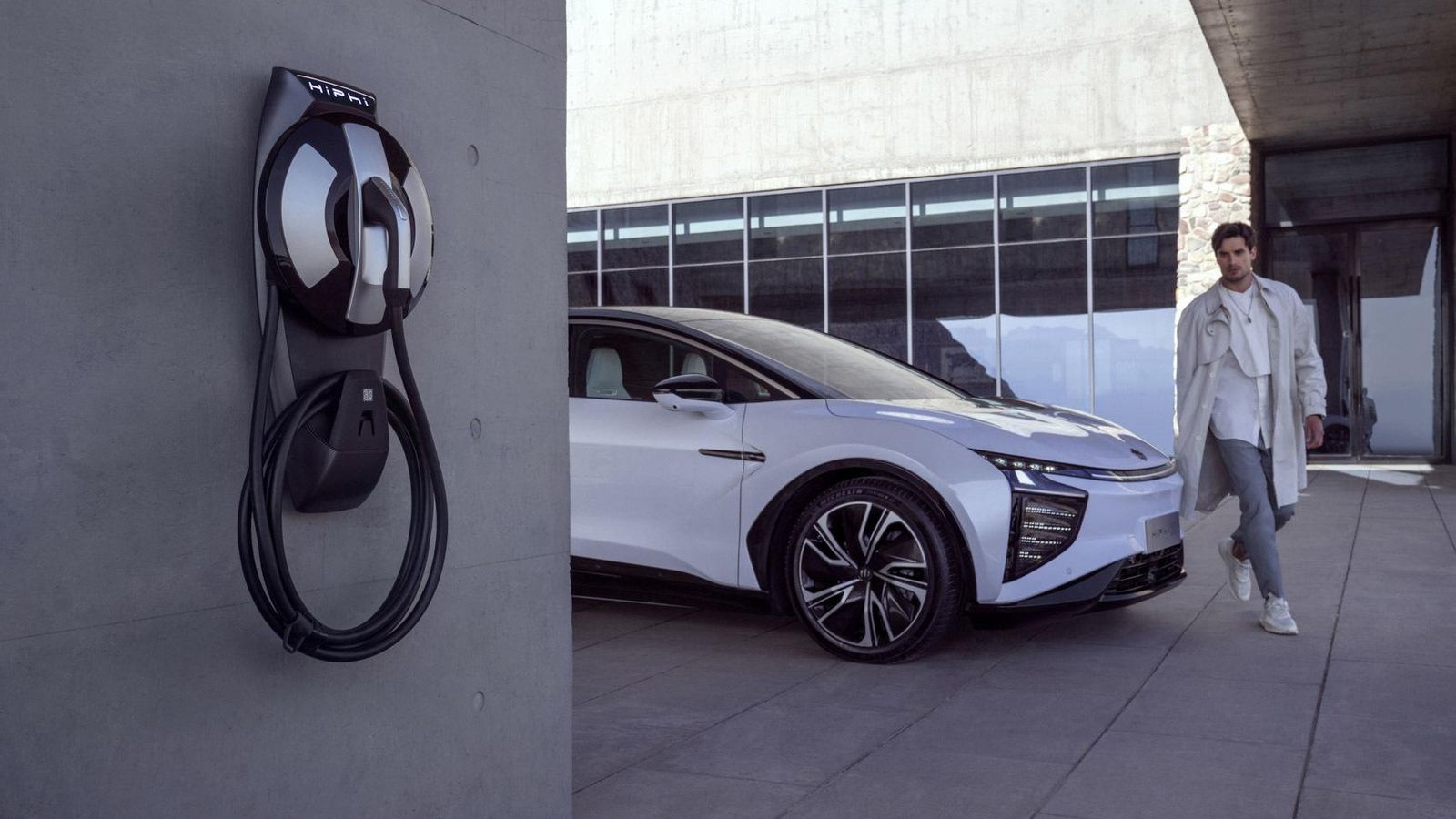 Con punto de carga en casa