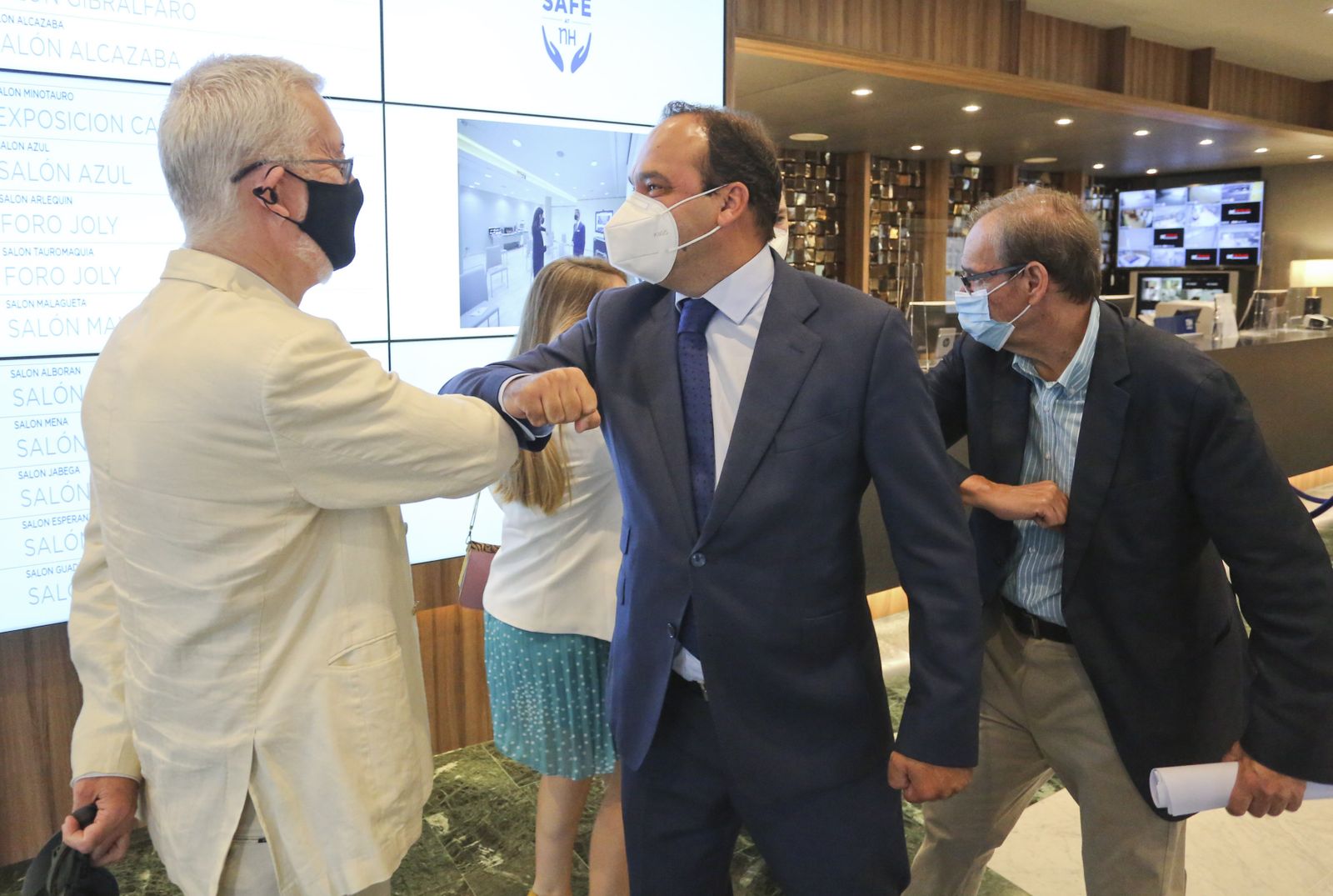 Fotos del Foro Joly con el economista José Carlos Díez