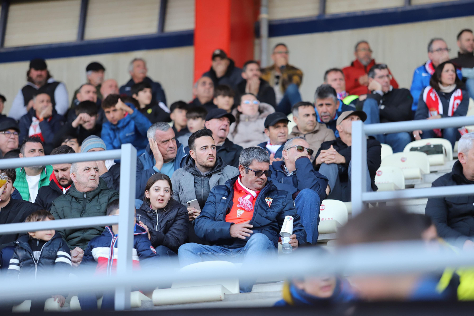 Búscate en el Algeciras CF-Recreativo Granada de Primera Federación