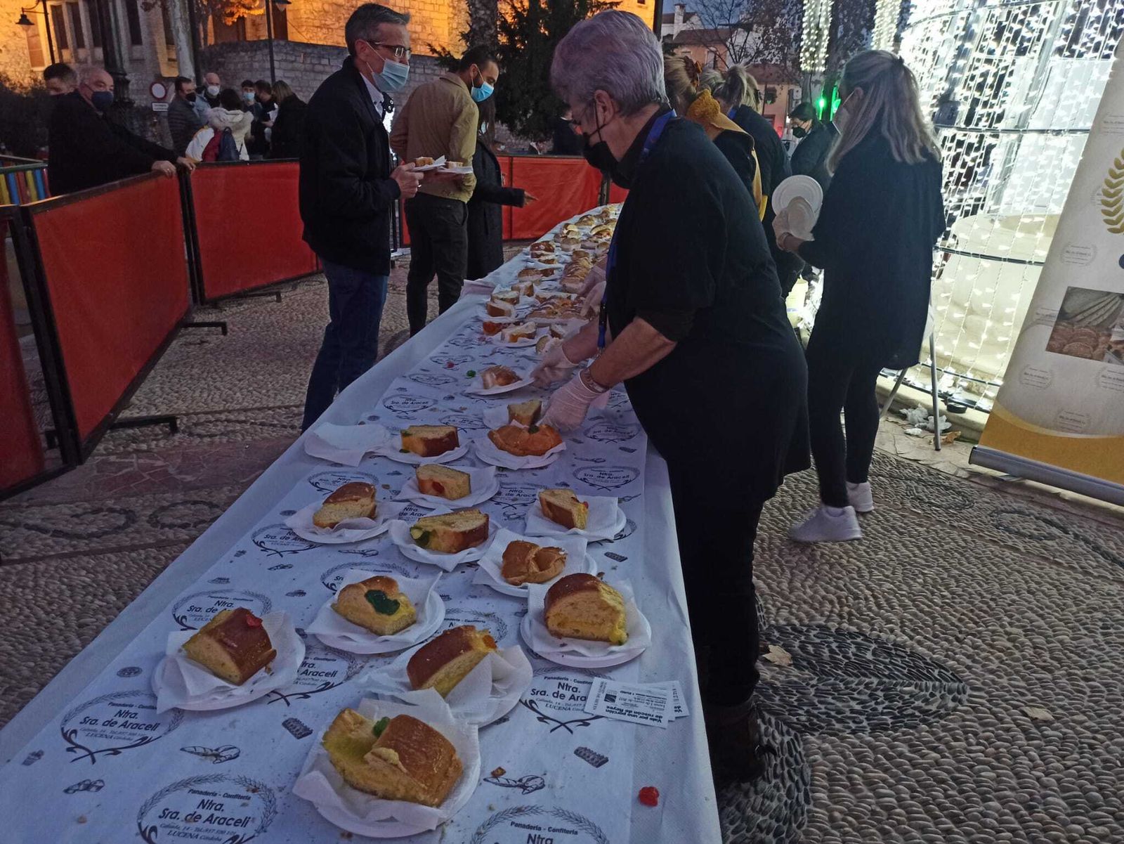 El roscón de Reyes gigante de Lucena, en fotografías