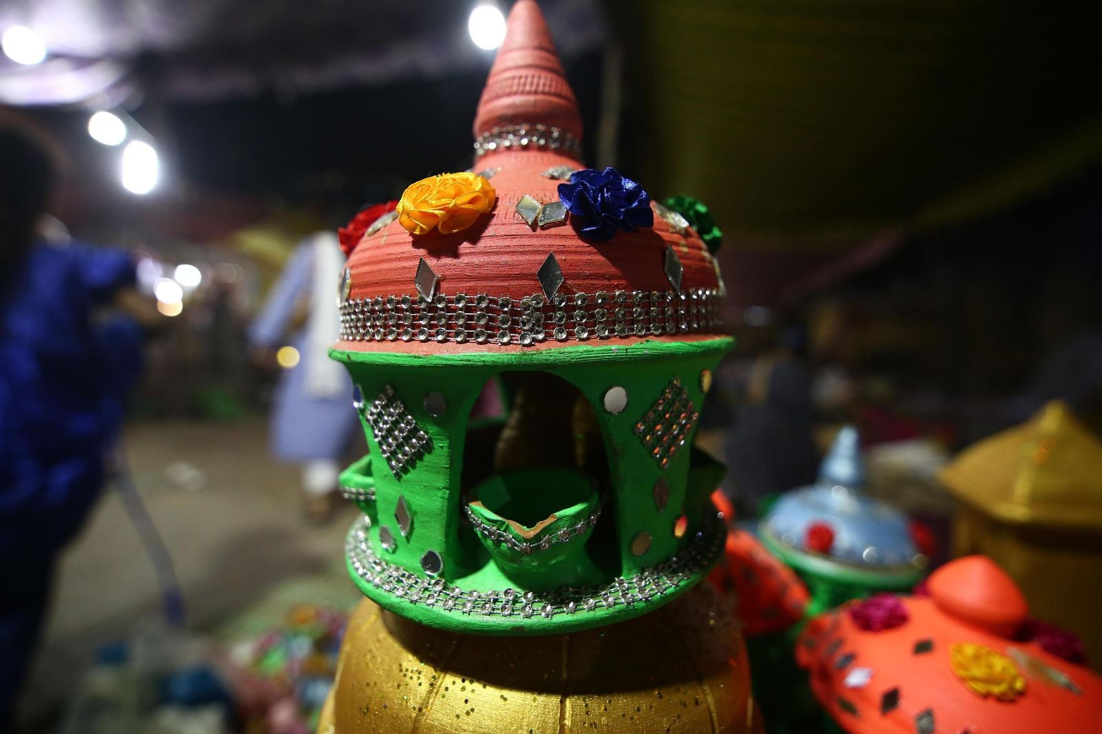 Las preciosas imágenes de la celebración del Diwali en India: un festival de luz y color