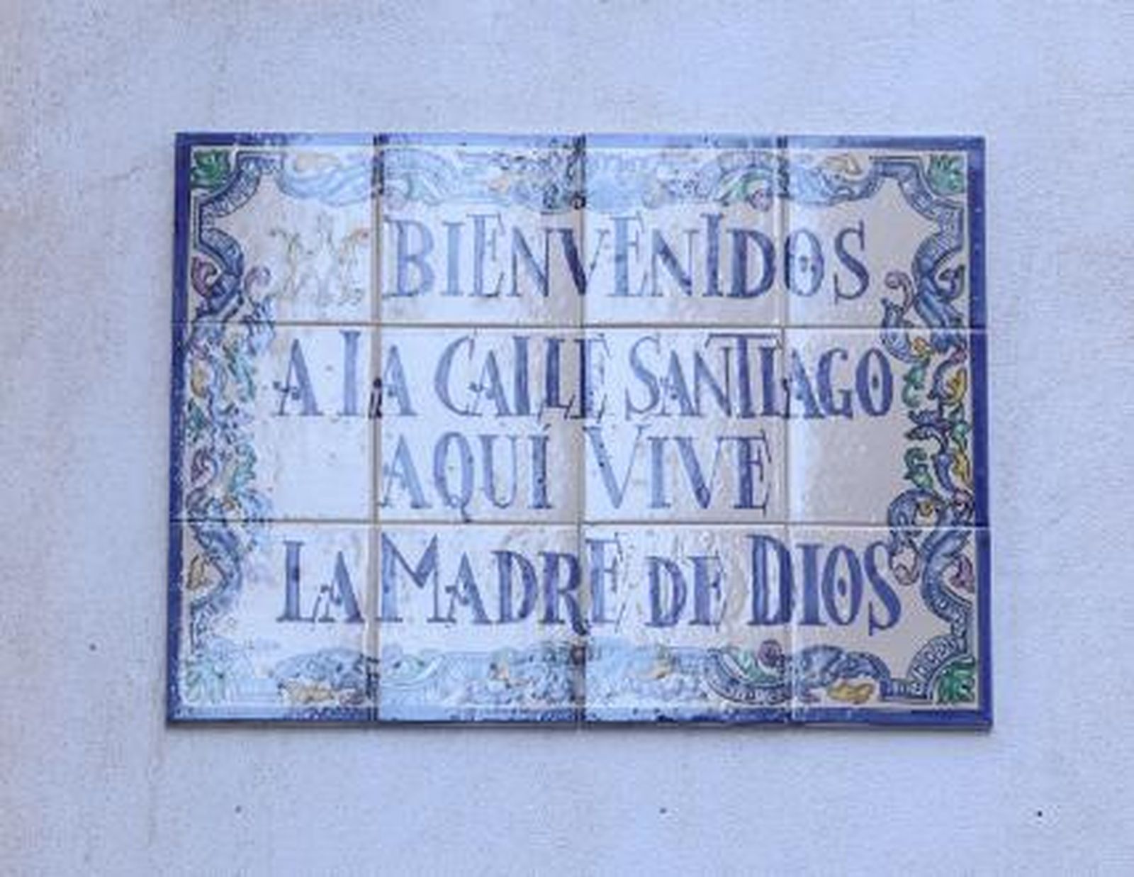 El azulejo en la calle Santiago