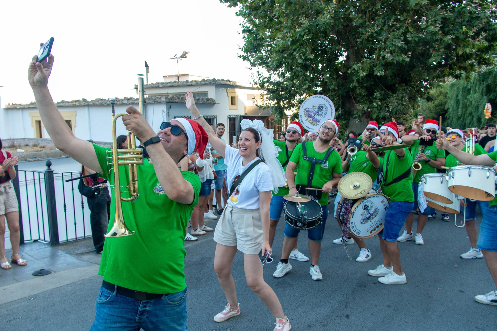 Bérchules da la bienvenida al 2025 y medio, en imágenes