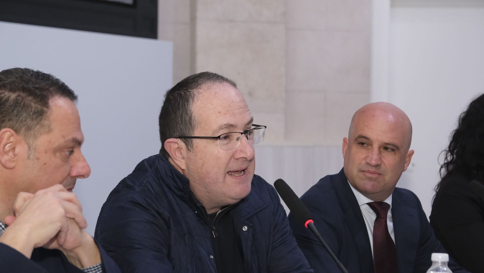 Las fotos de la exposición del escultor e imaginero Luis Álvarez Duarte en el MUREC