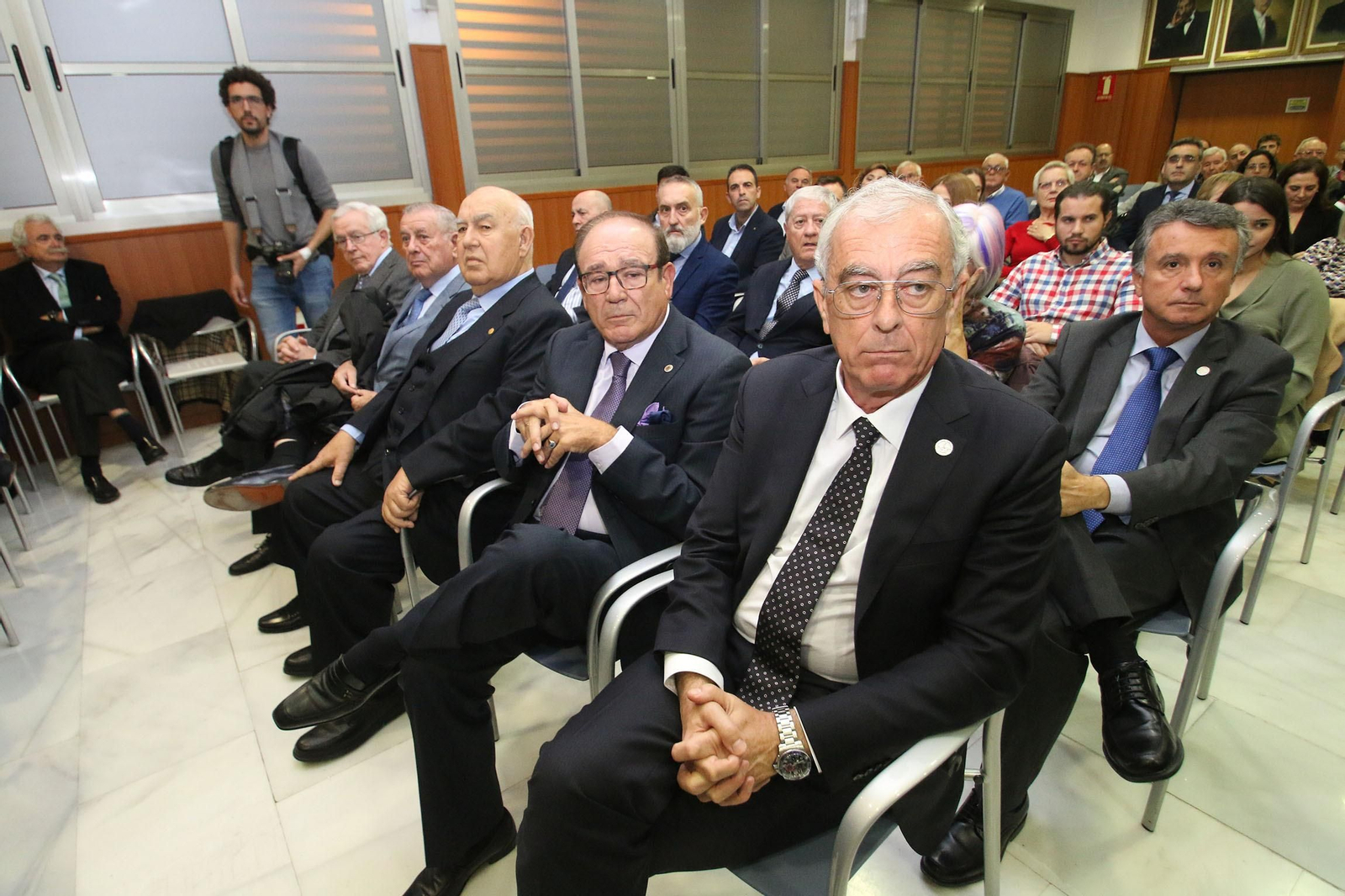 Fotogalería de la toma de posesión de Jerónimo Pérez como presidente de la Cámara de Comercio