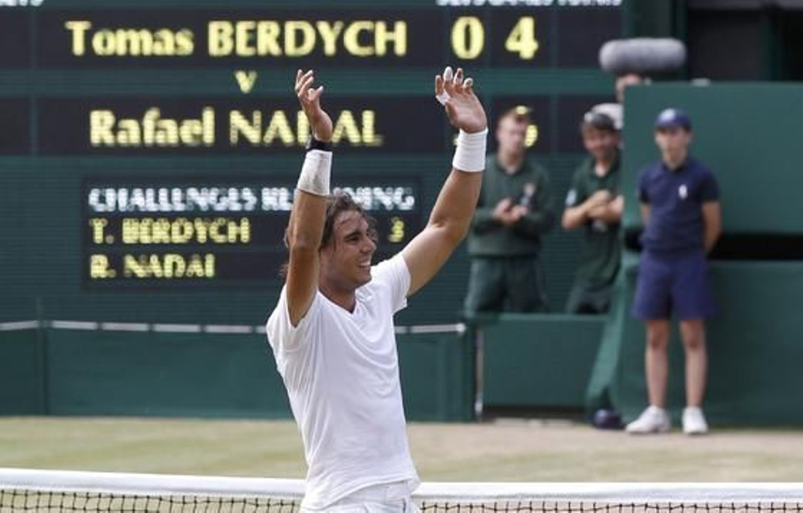 Rafa Nadal saludando al público.

Foto: reuters