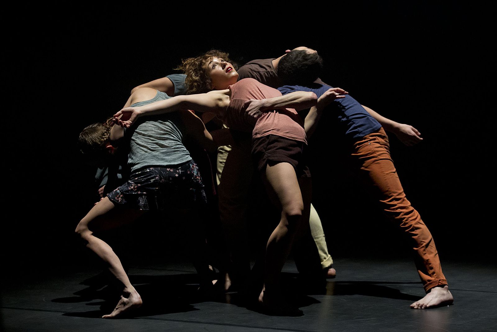 Escena de 'Noiseless (silencio) de la compañía de Danza Ana Rando.