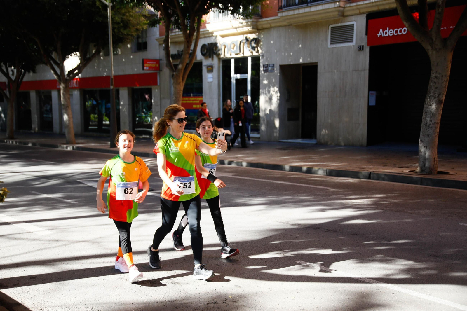 Imágenes de la Carrera contra el Cáncer de Almería
