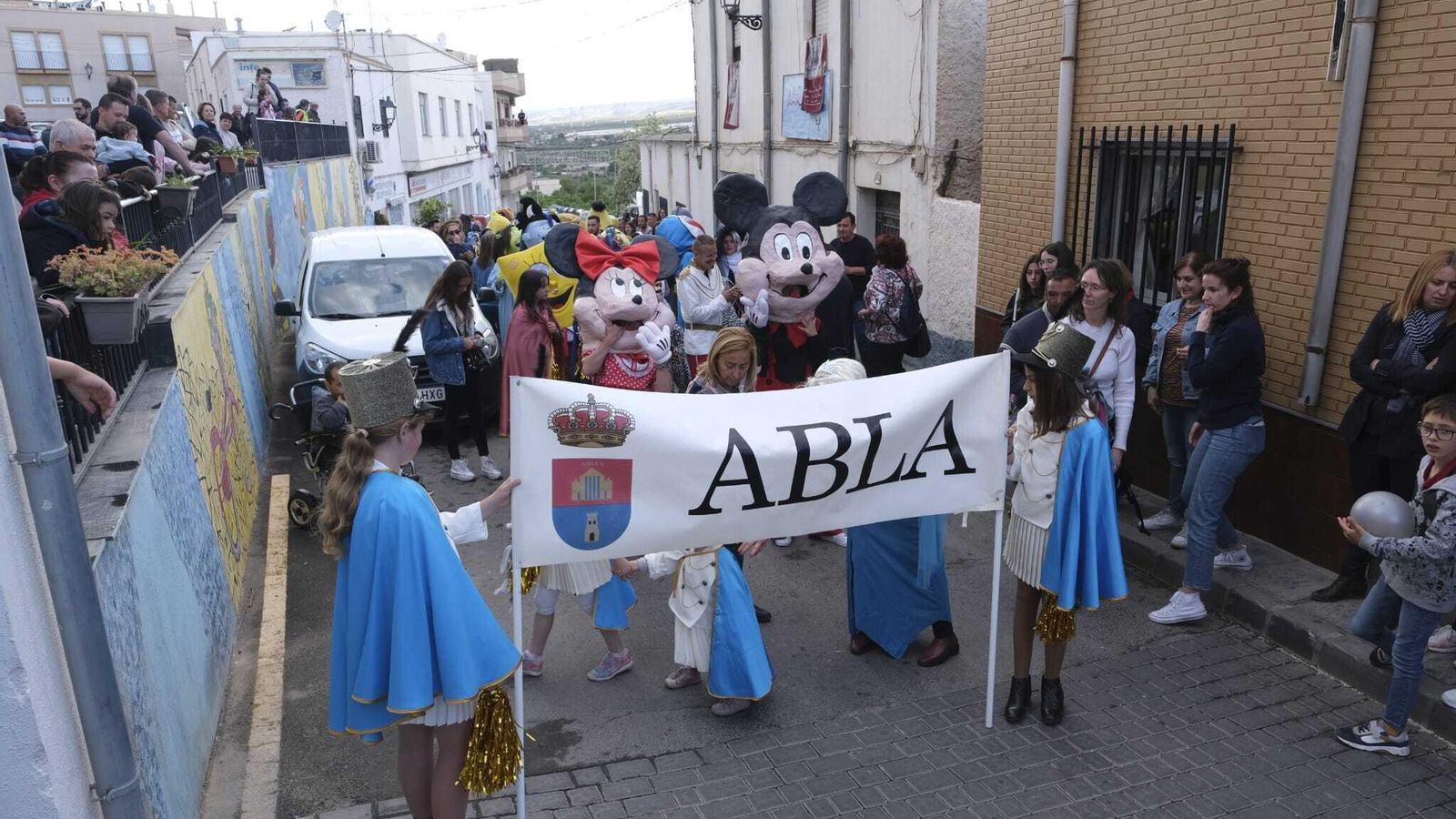 Vecinos y visitantes vivieron una velada eminentemente infantil.