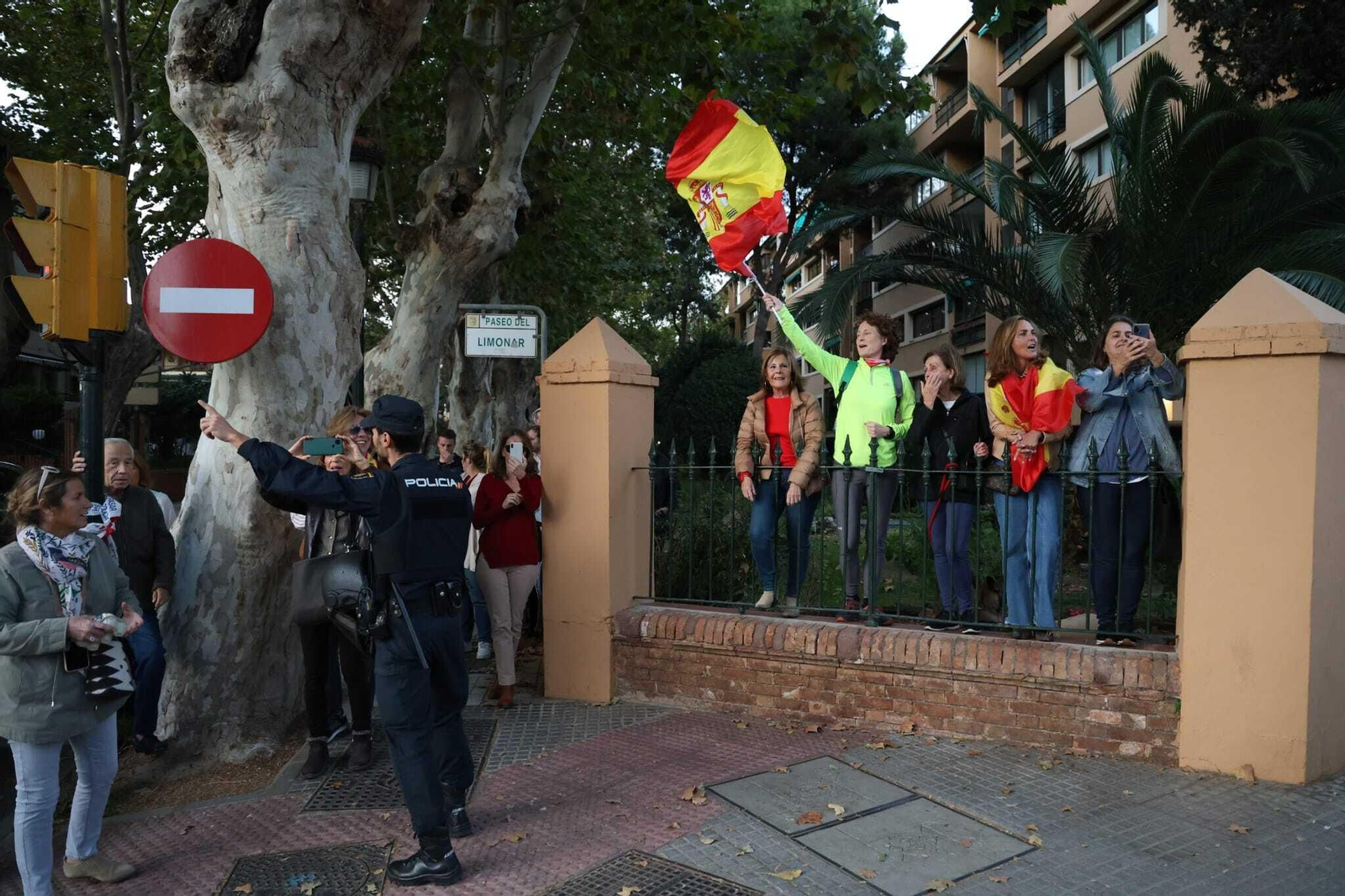 Las fotos de la protesta en Málaga contra Pedro Sánchez y la amnistía Las fotos de la protesta en Málaga contra Pedro Sánchez y la amnistía