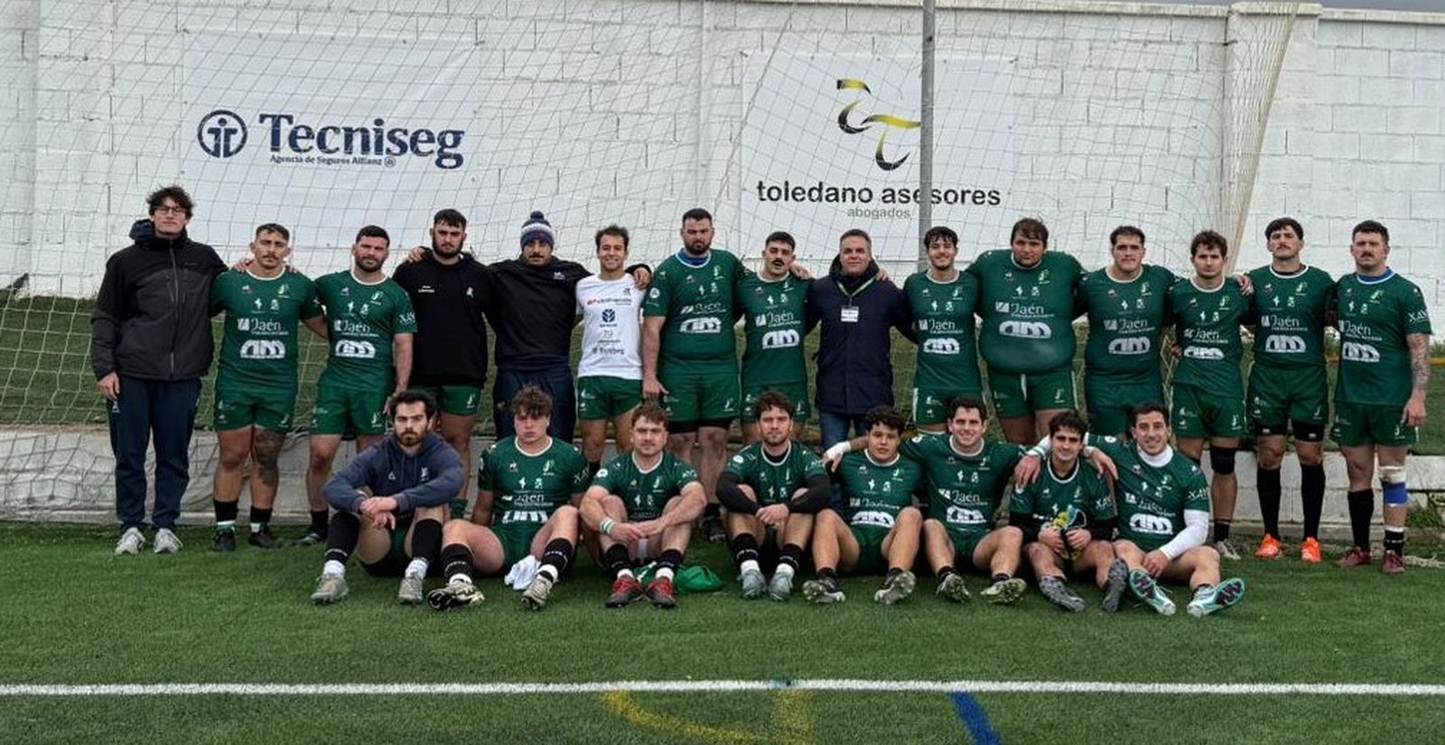 Equipo masculino del Jaén Rugby en el último envite de 2025.