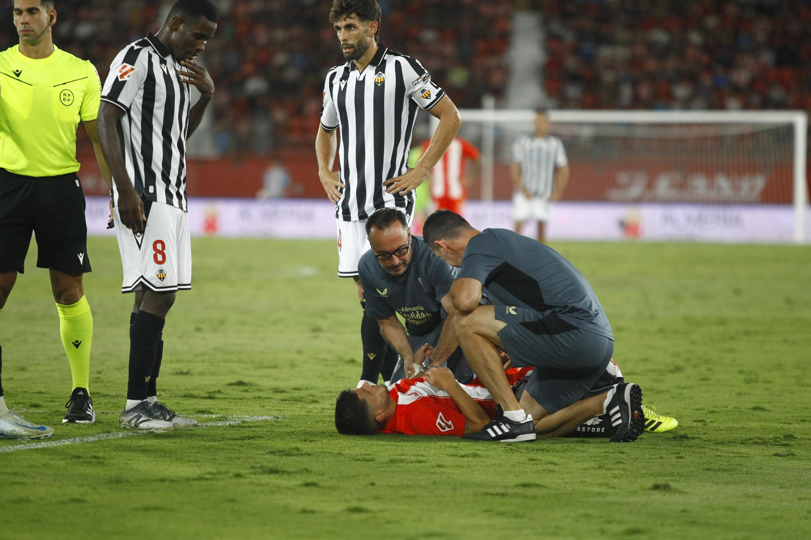 El partido U.D. Almería-C.D. Castellón en imágenes