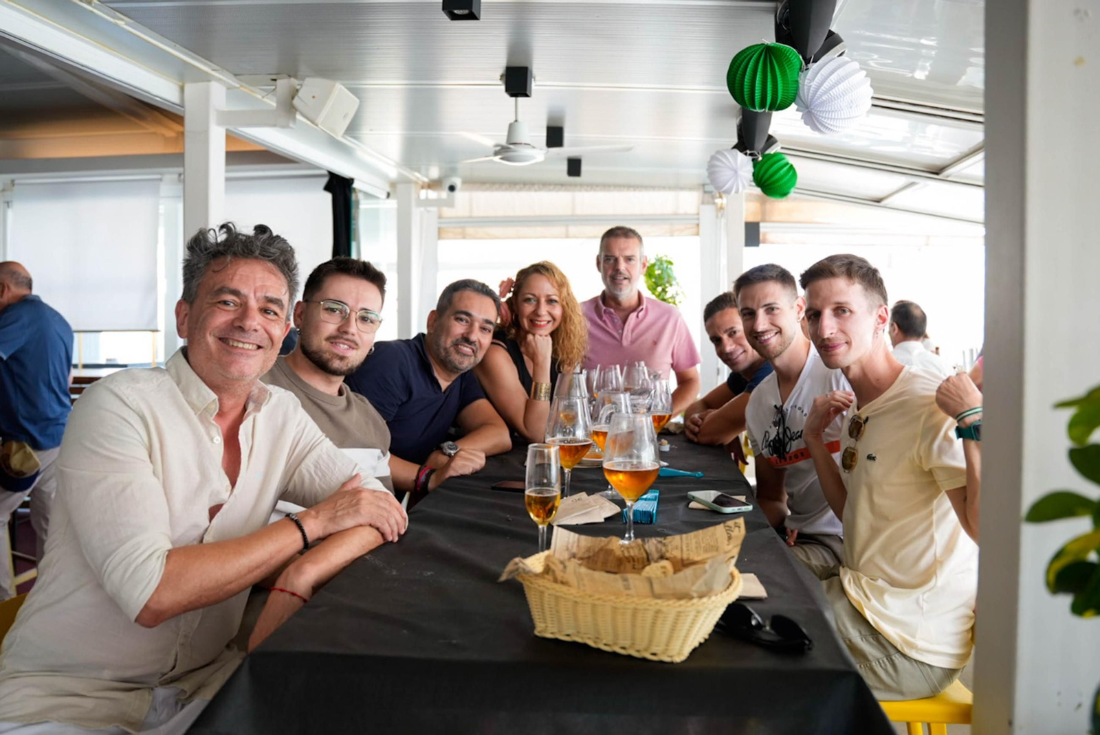 Disfrutando de la feria del mediodía en la jornada del jueves