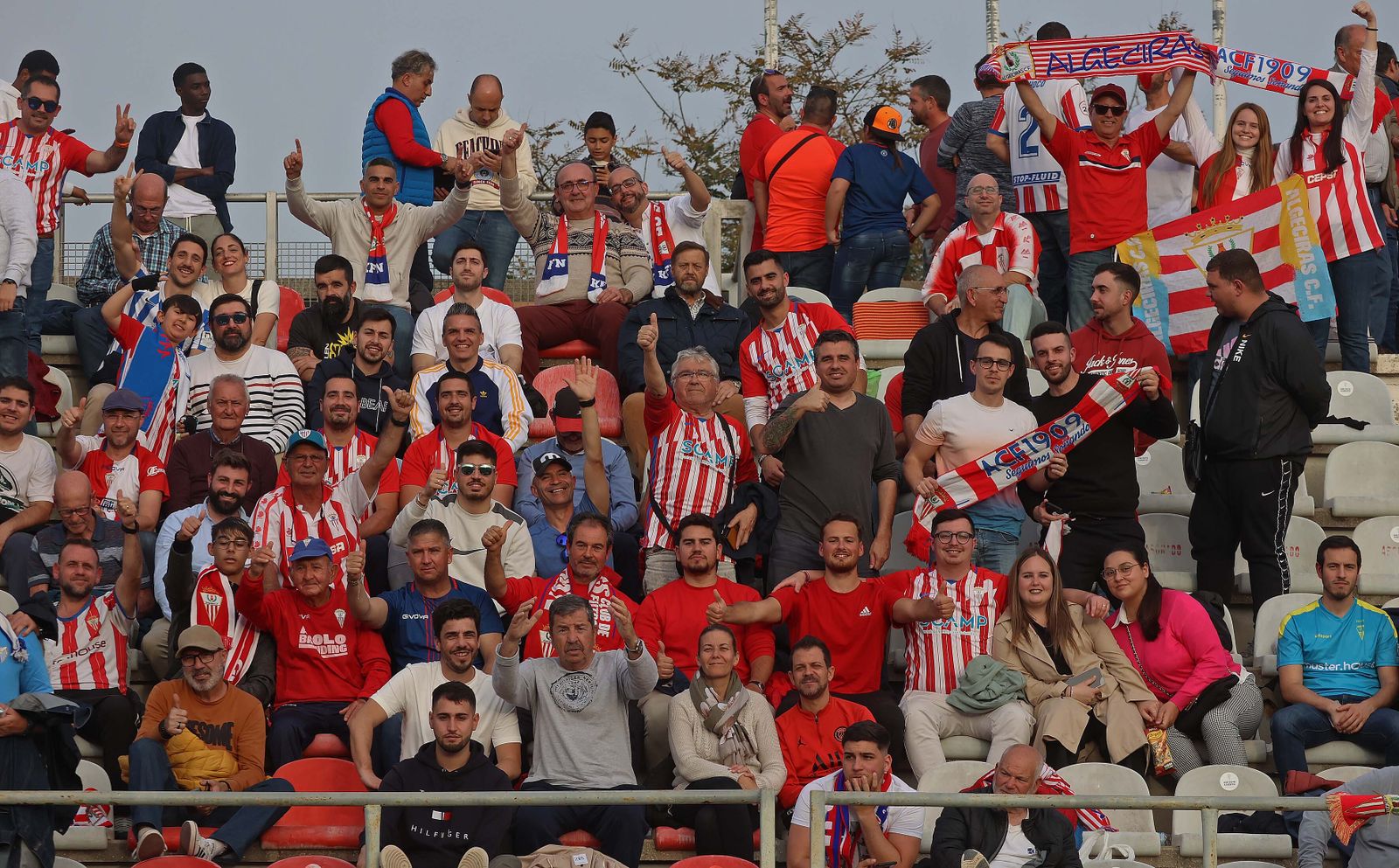 Búscate en el Nuevo Mirador durante el Algeciras - Málaga
