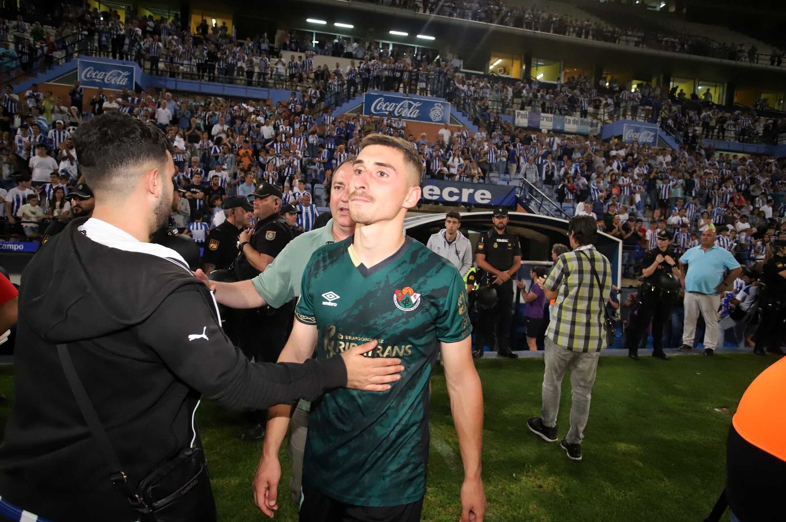 Imágenes del ascenso del Recreativo de Huelva contra el Cacereño