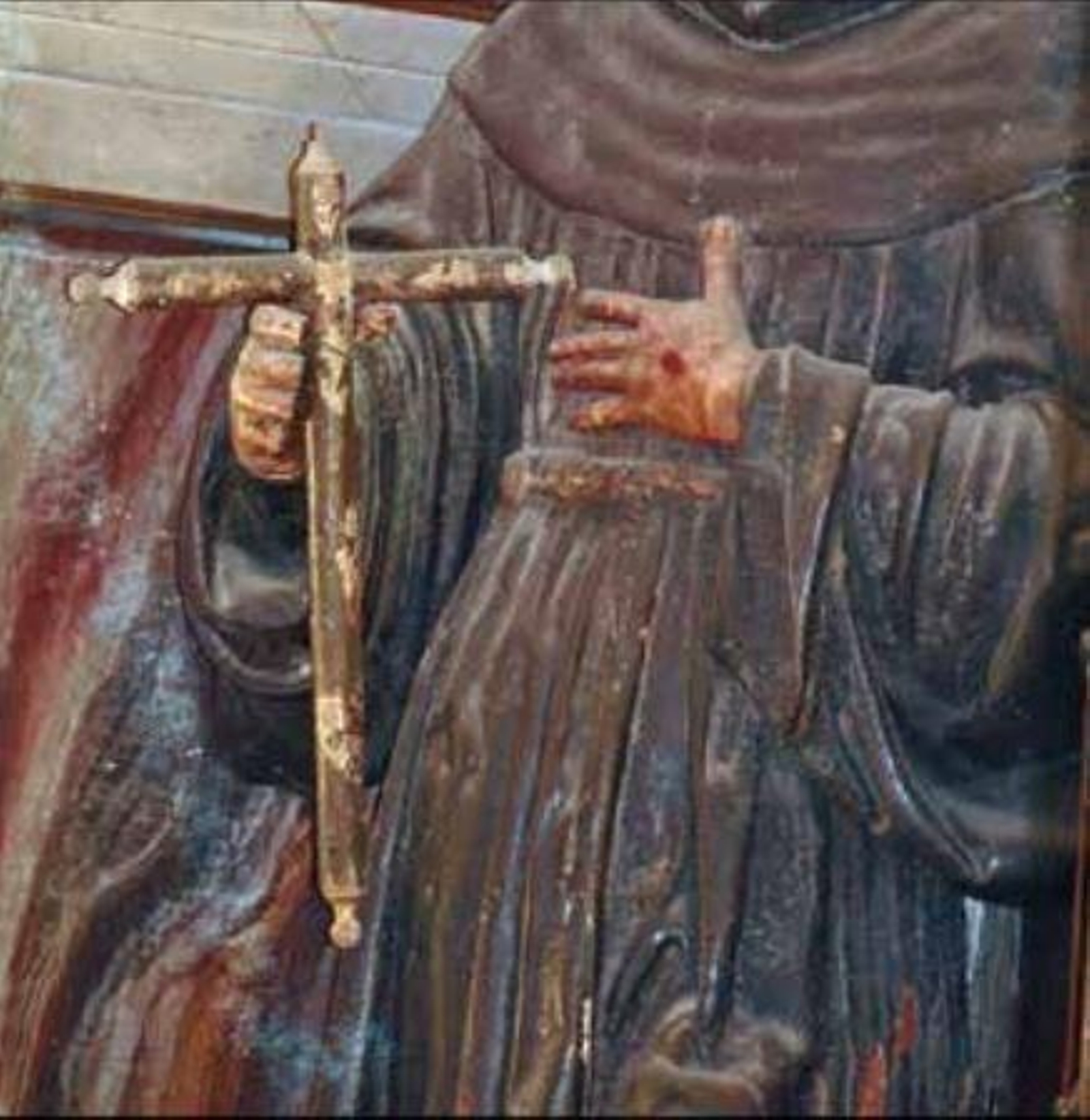 Detalle de las manos. Imagen de Rafael Cazalla.