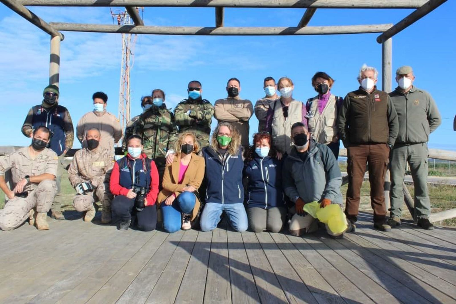 Los participantes en la campaña inmortalizaron su culminación.