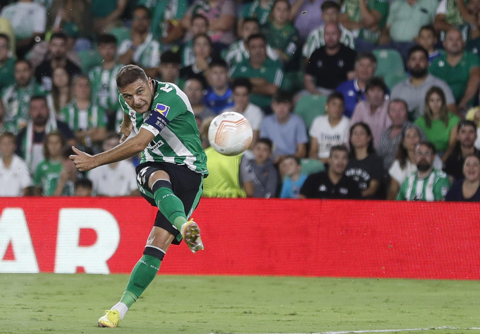 El gol de Joaquín, en imágenes