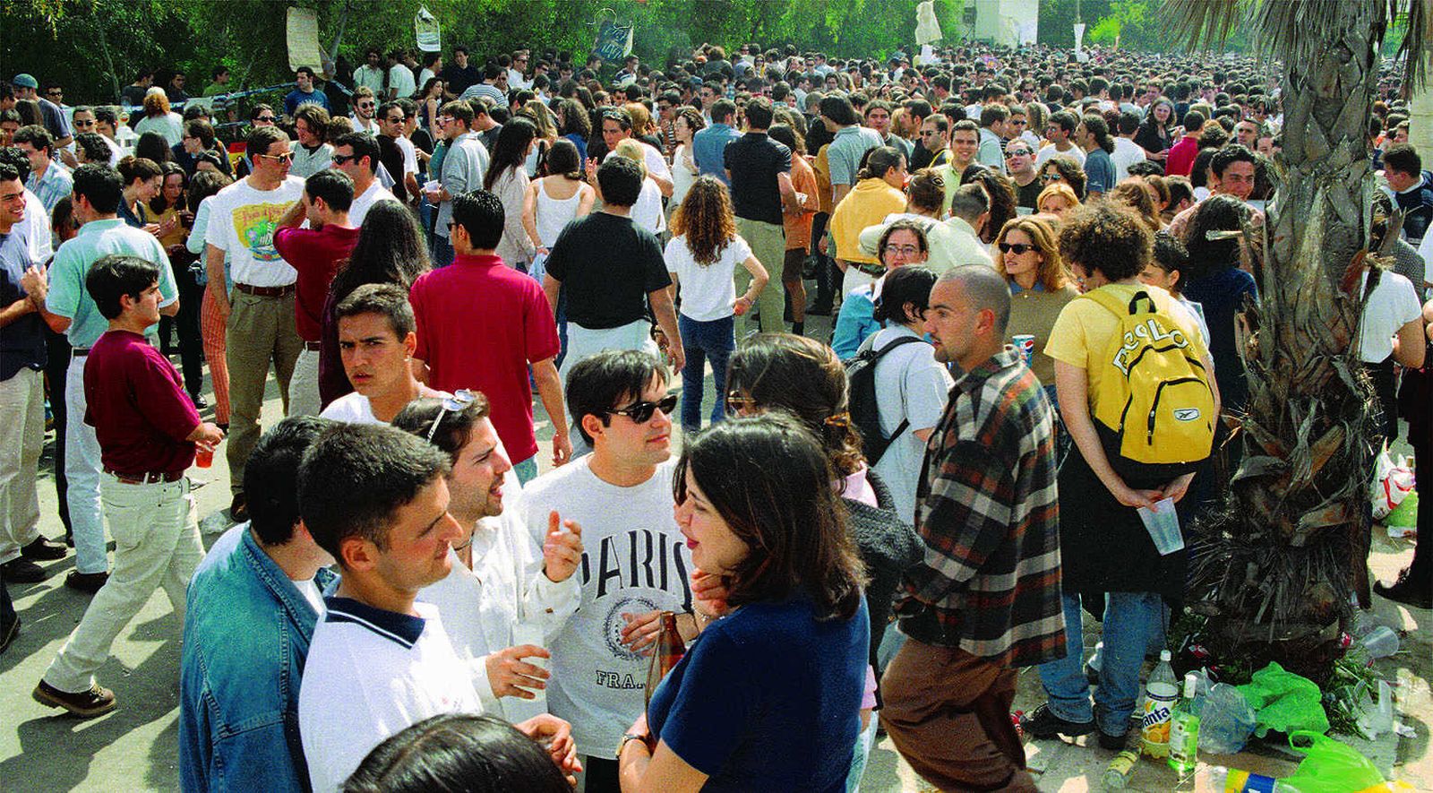 Imagen de archivo de una fiesta de universitarios