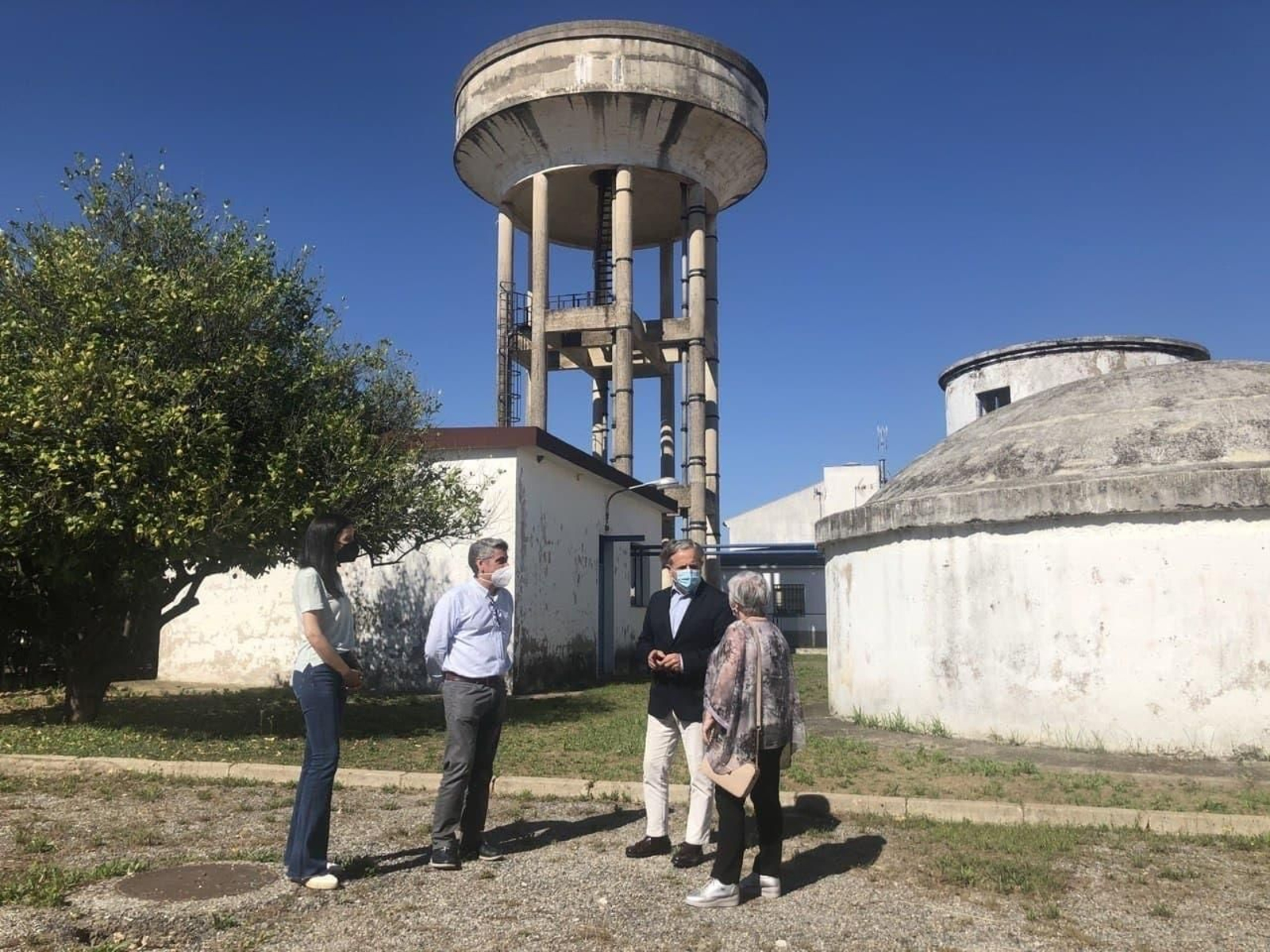 El solar donde se construirá el consultorio local.