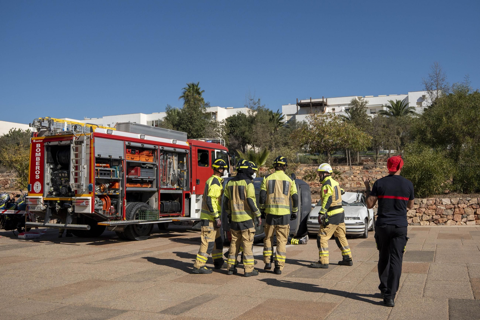 El encuentro Vecinal en el Palacio de Exposiciones y Congresos ‘Cabo de Gata – Ciudad de Almería’ de El Toyo, en imágenes