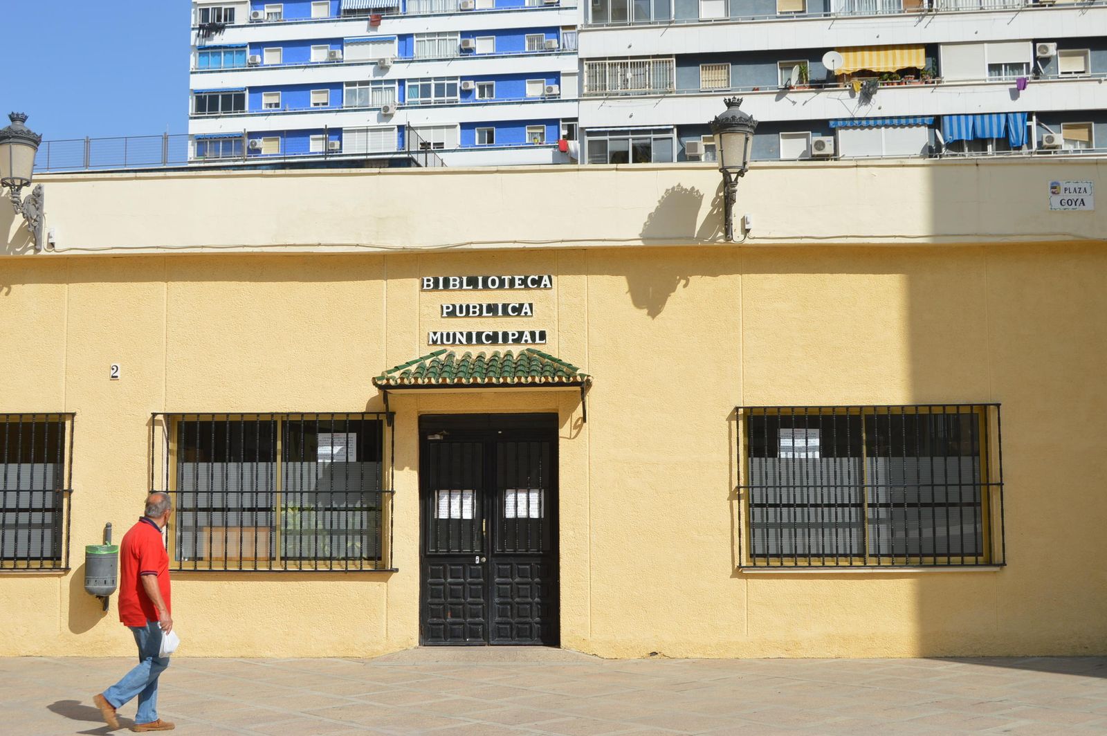 Biblioteca pública municipal de Plaza Goya.