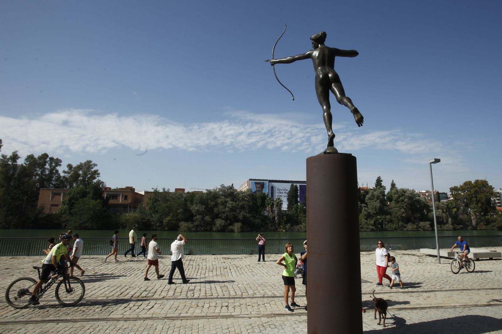 Diana Cazadora en el muelle de Nueva York