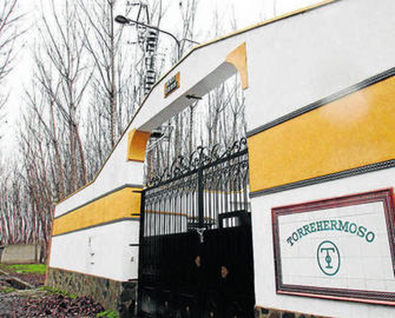 Fachada de la finca donde fueron halladas las joyas.