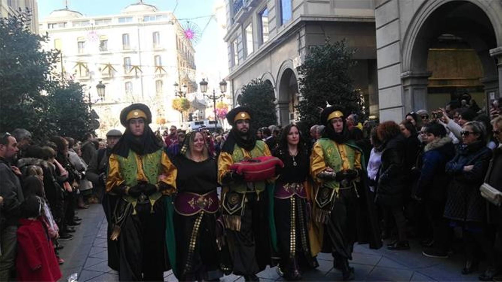 Desfile de moros y cristianos.