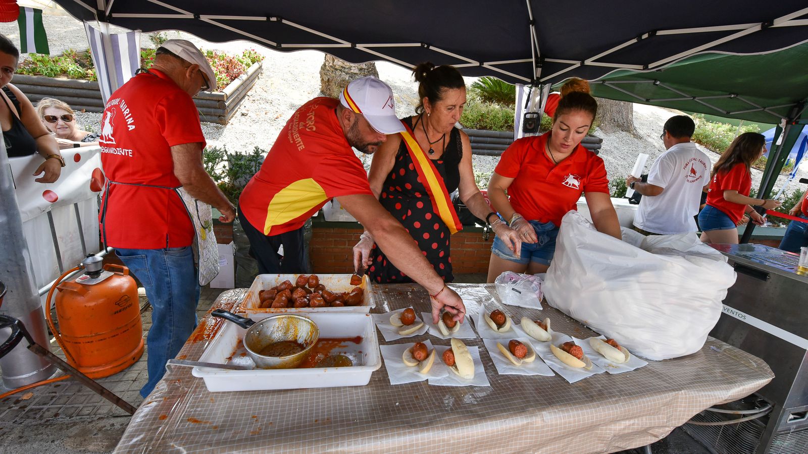 Búscate en las fotos del Domingo Rociero de la Feria de San Roque