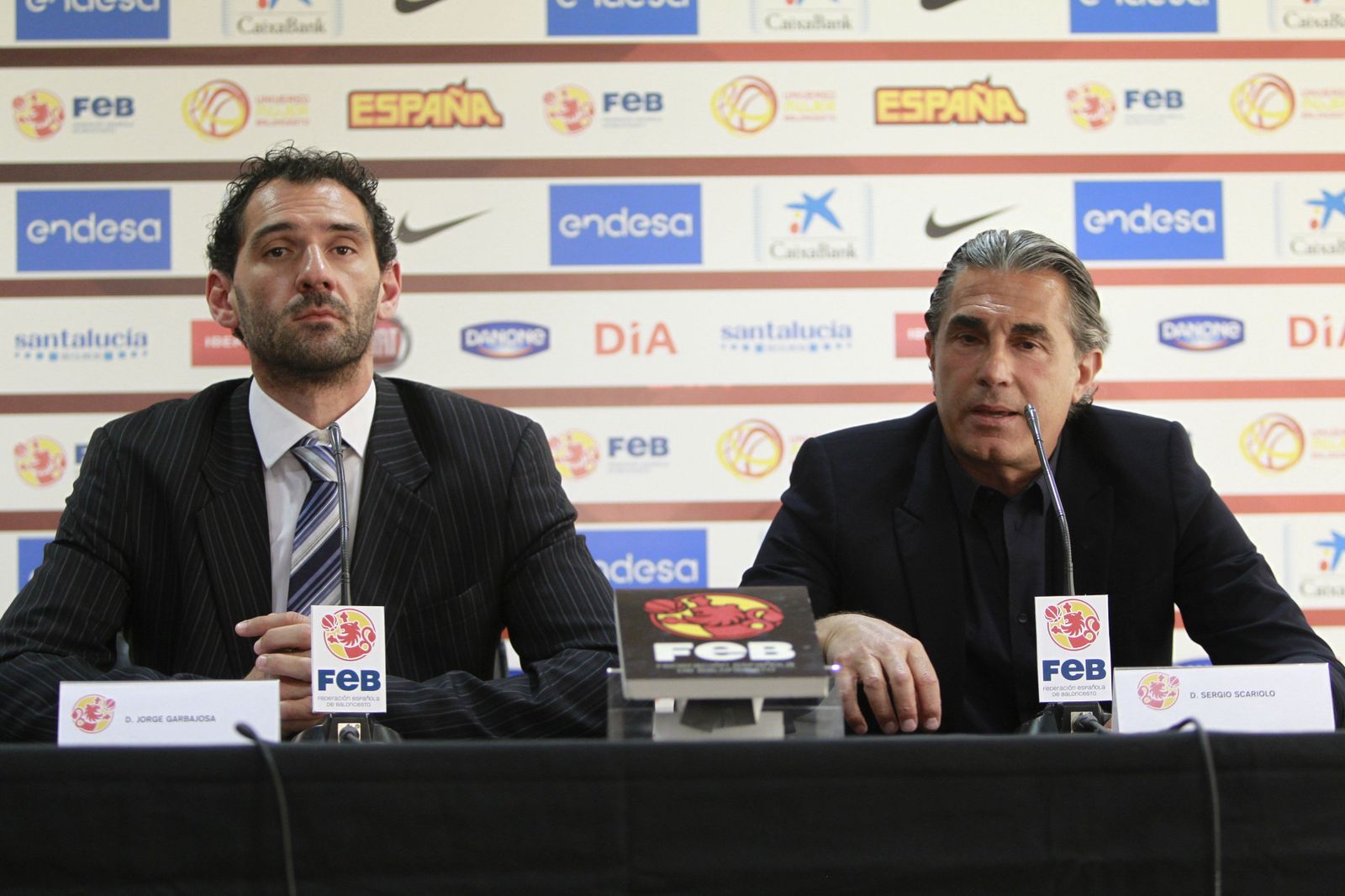 Jorge Garbajosa y Sergio Scariolo, ayer, en Madrid.