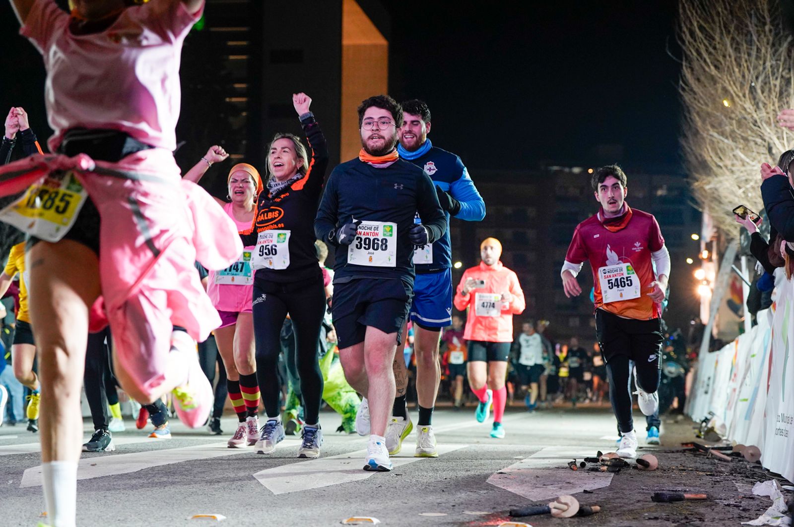 En imágenes: búscate en tu llegada a meta de la Carrera de San Antón 2026 (19)