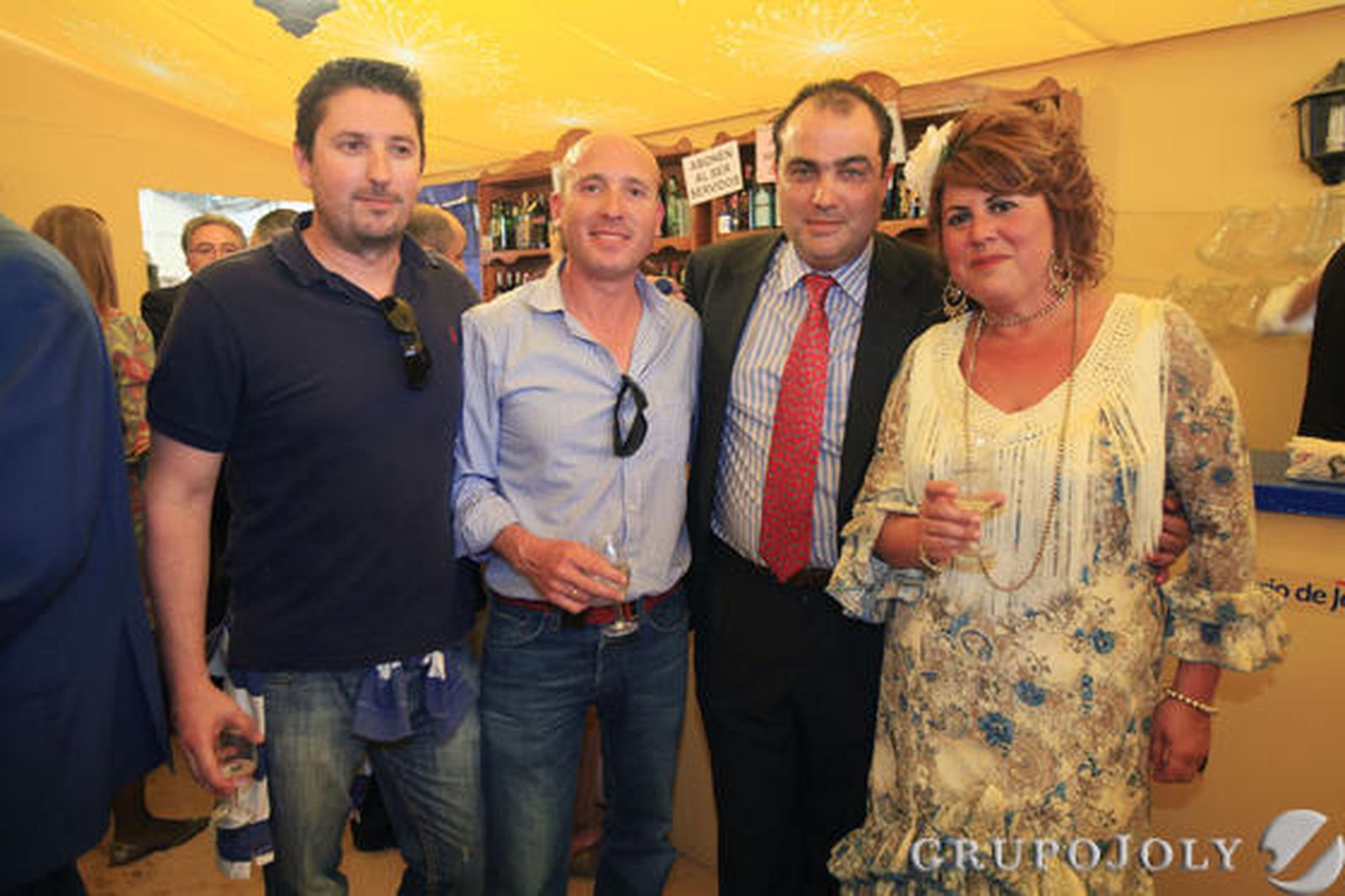 Luis Méndez y Javier Ferrer, de Senda y Ciudad de los Niños, junto al director de Diario de Jerez y la exdiputada provincial de Turismo, Irene Canca.

Foto: Vanesa Lobo
