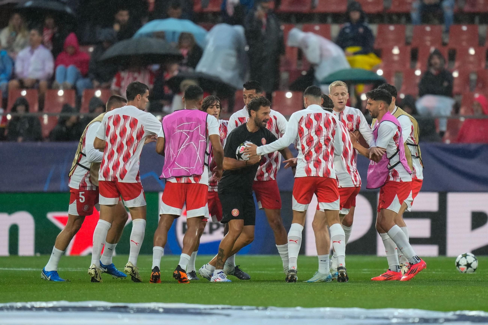 El Girona-Feyenoord de la Champions League, en fotos