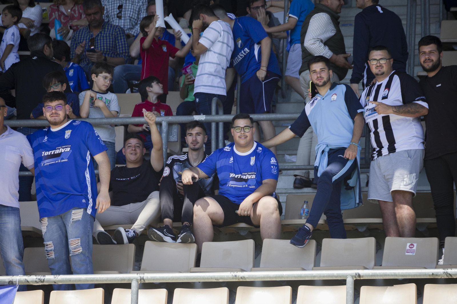 Pedro Pacheco viendo el Xerez CD - Atlético Espeleño en Chapín