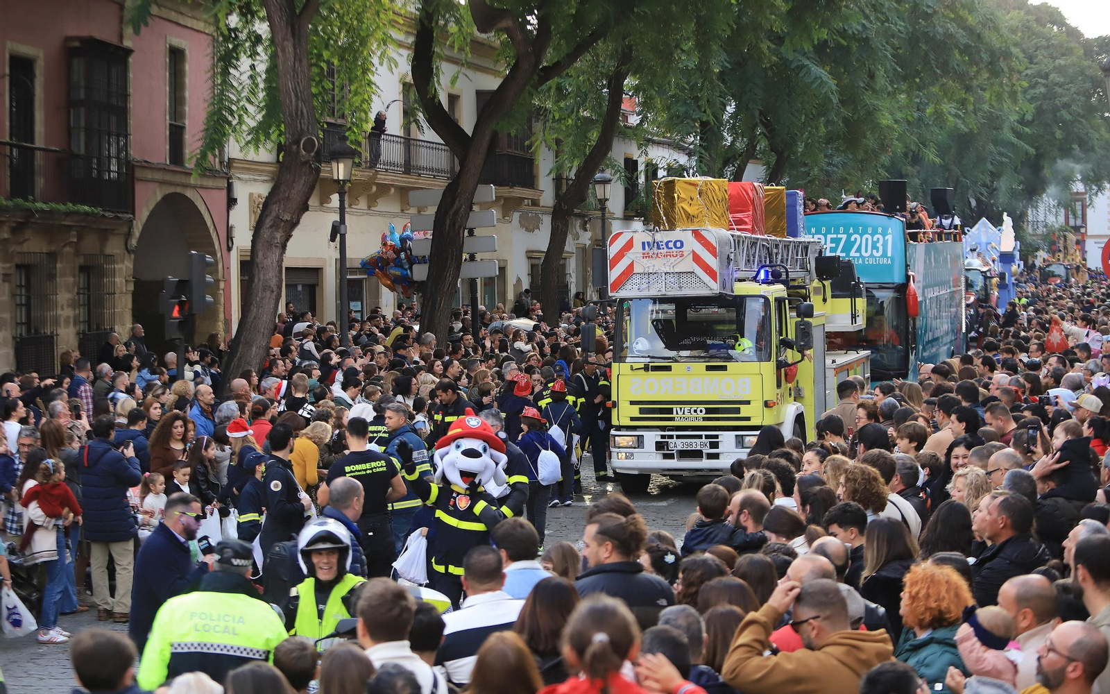 Imágenes de la Cabalgata de los Reyes Magos de Jerez 2025