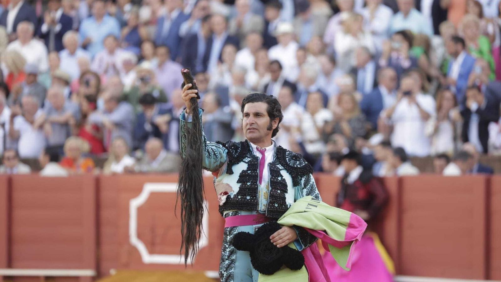 Morante ya se encontraba mal interiormente el día que cortó el rabo en Sevilla.