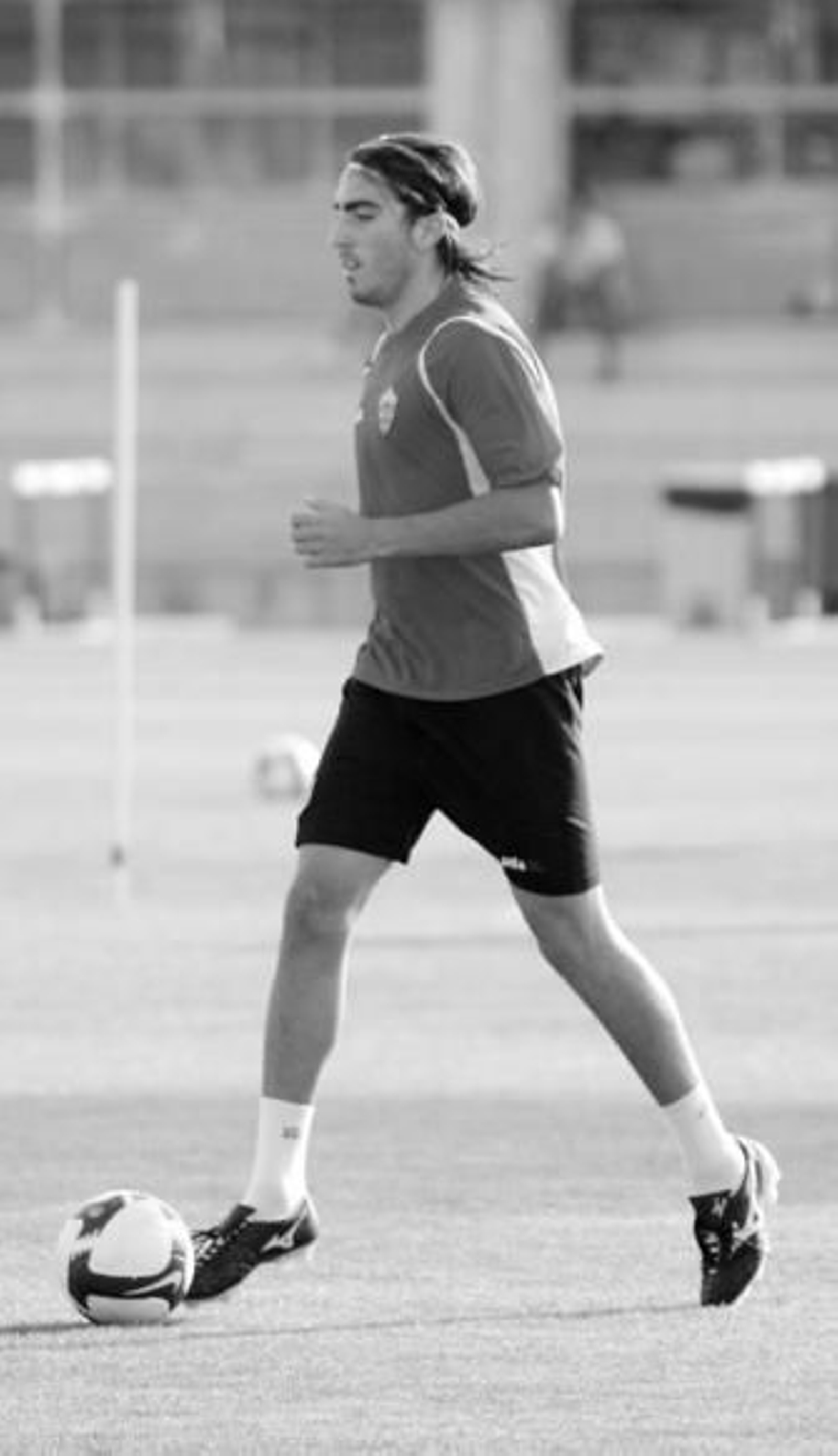 Chico comenzó a trabajar con el resto del grupo nada más aterrizar en Almería.