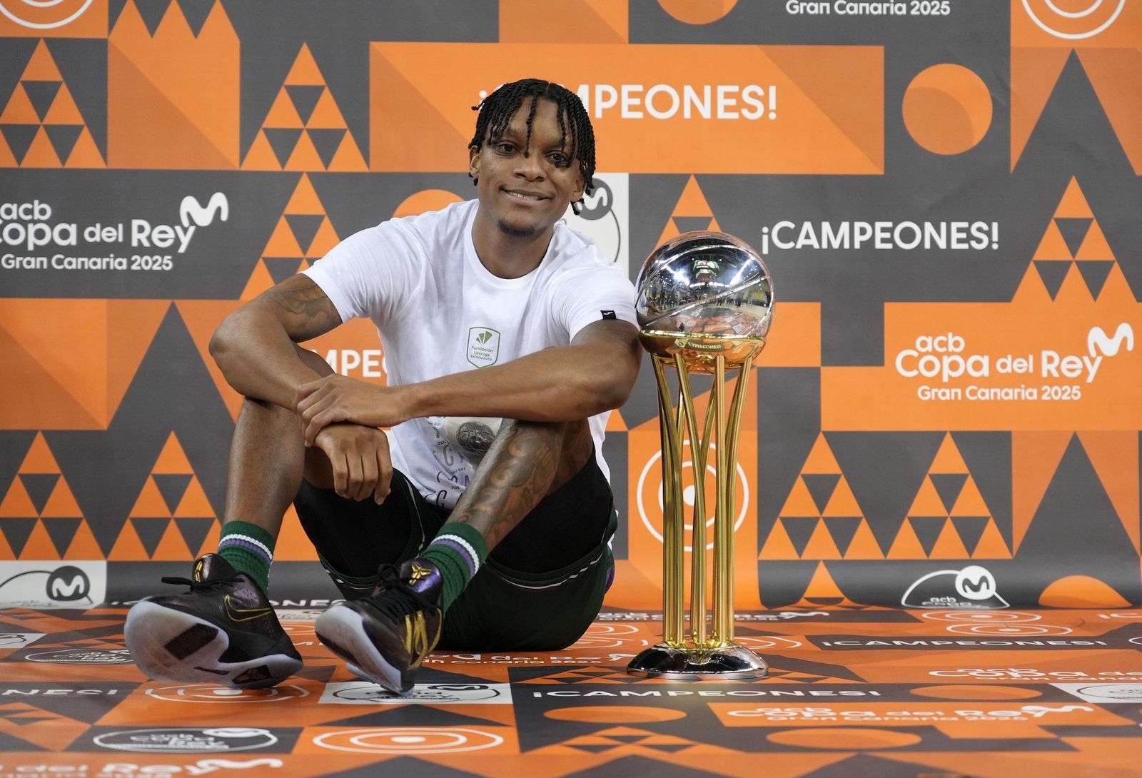 La sesión de fotos oficial del Unicaja campeón