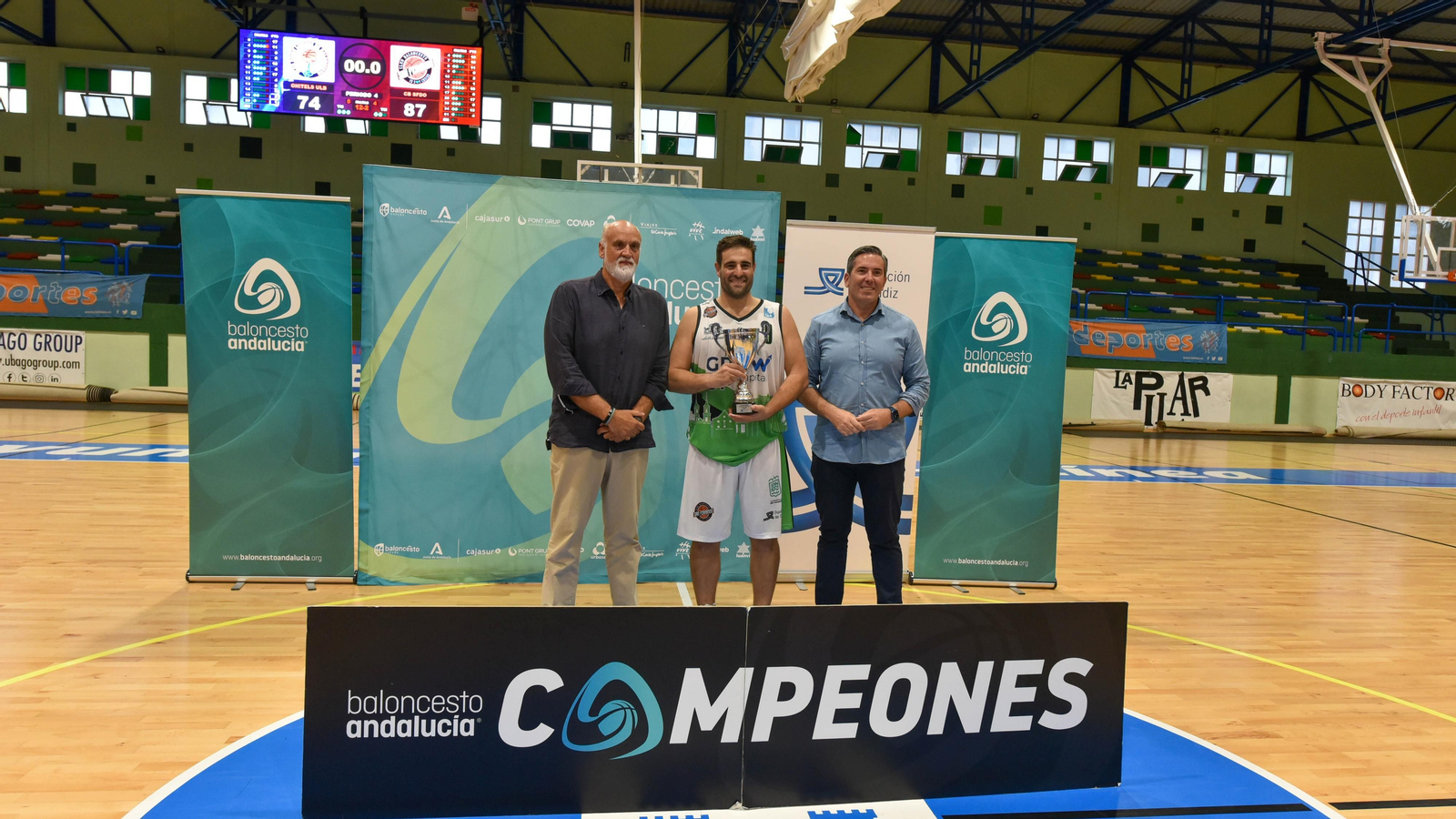 Las fotos de la final de la Copa Diputación EBA en La Línea: ULB-CB San Fernando