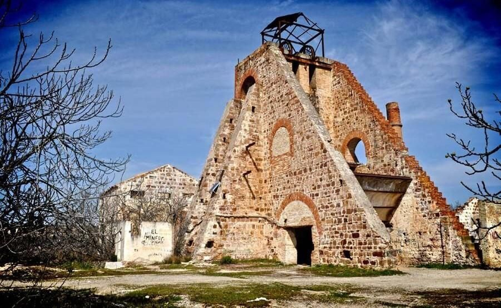 Descubre el distrito minero Linares-La Carolina