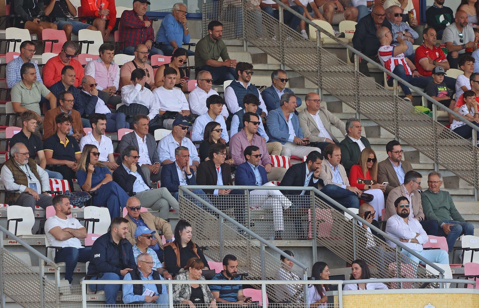 Las  mejores fotos del Algeciras - Atlético Baleares de Primera RFEF