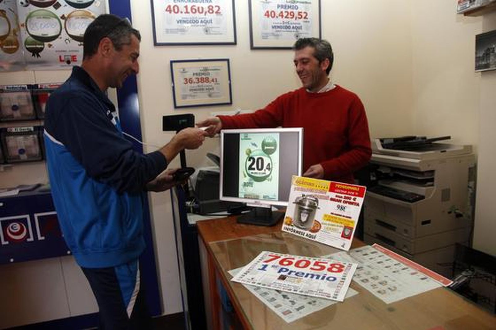 Villarrasa celebra la llegada del Gordo