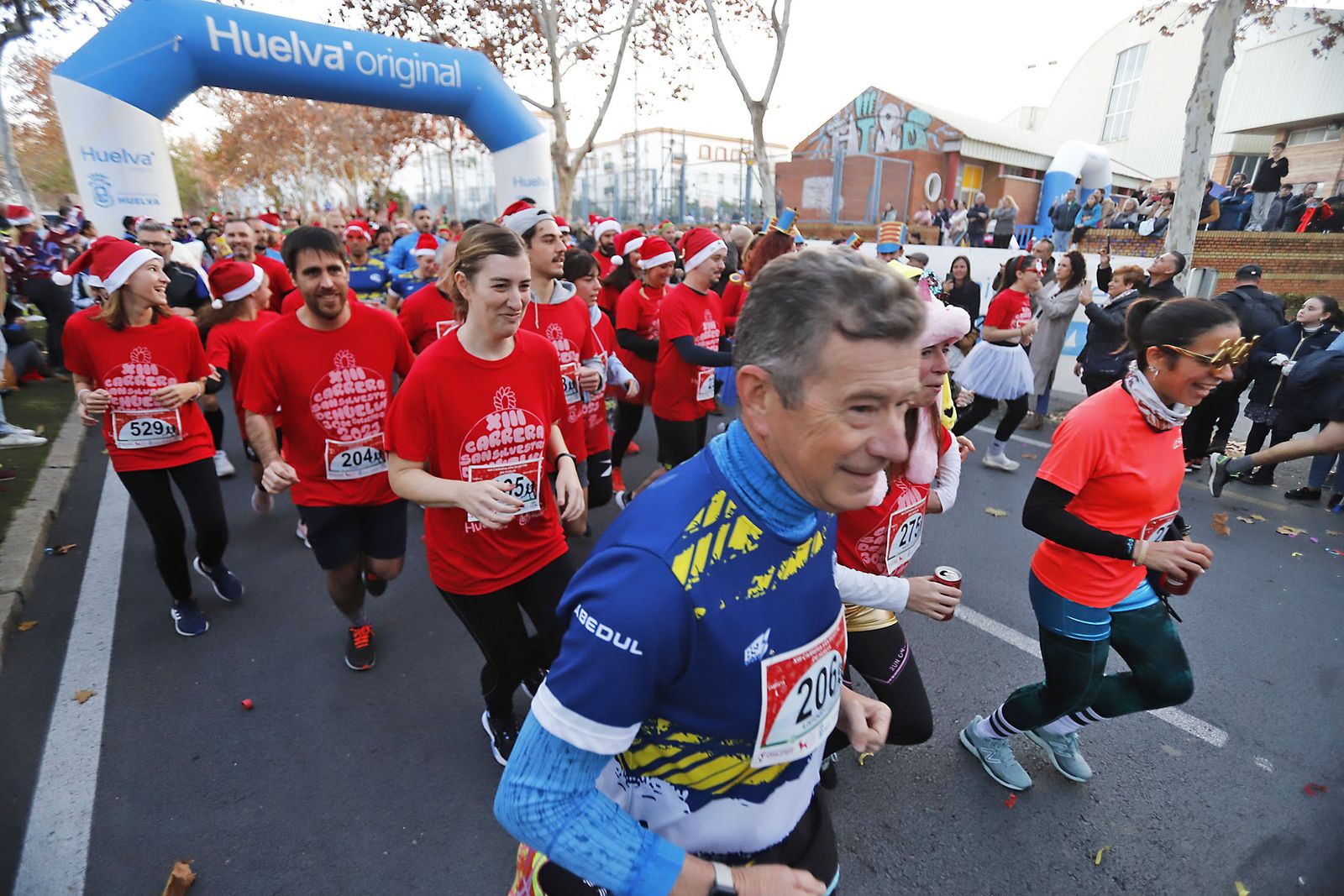 Imágenes de la XIII carrera de San Silvestre en Huelva