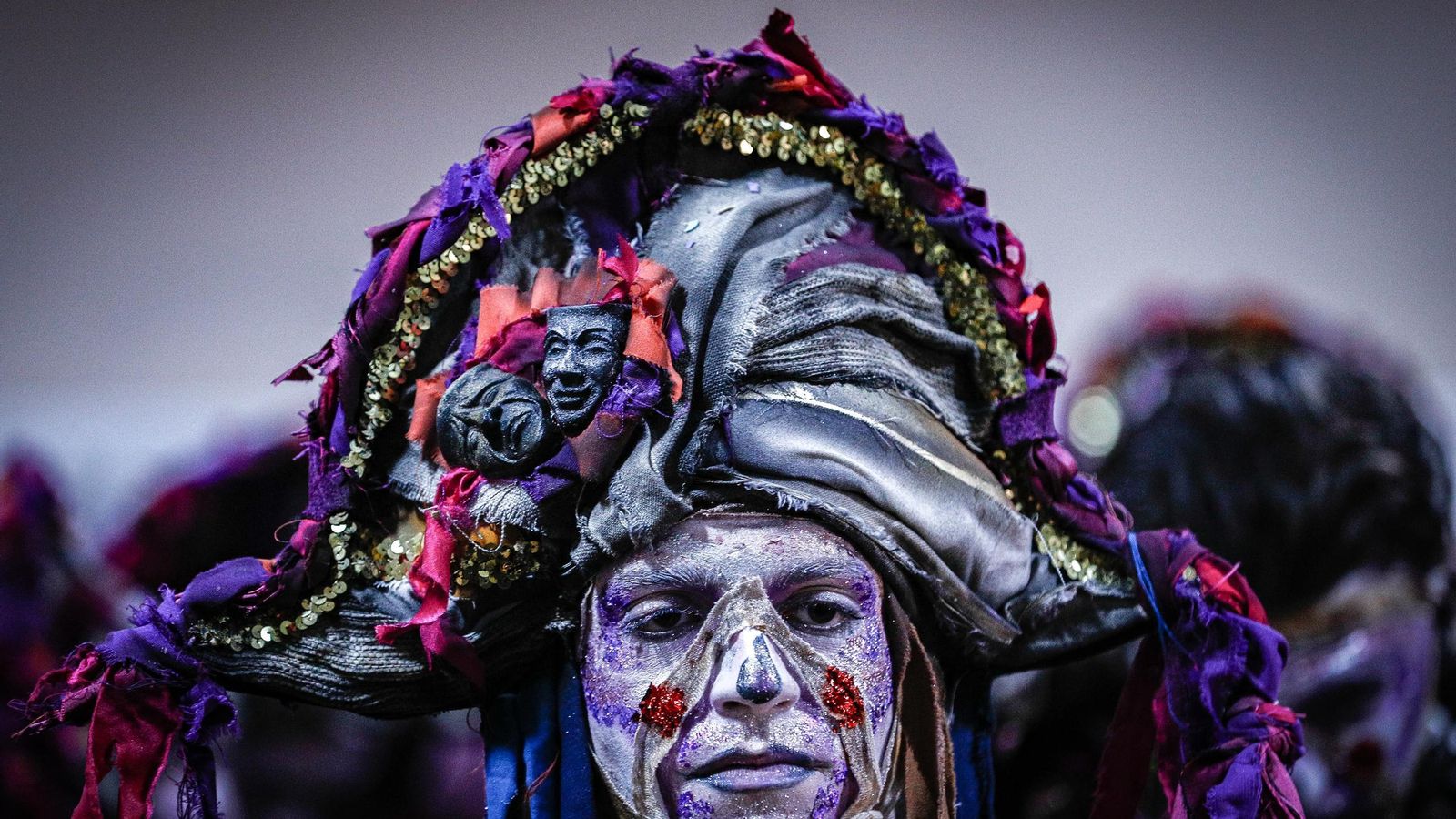 Búscate entre las mejores imágenes de la sexta sesión de cuartos de final del COAC 2025