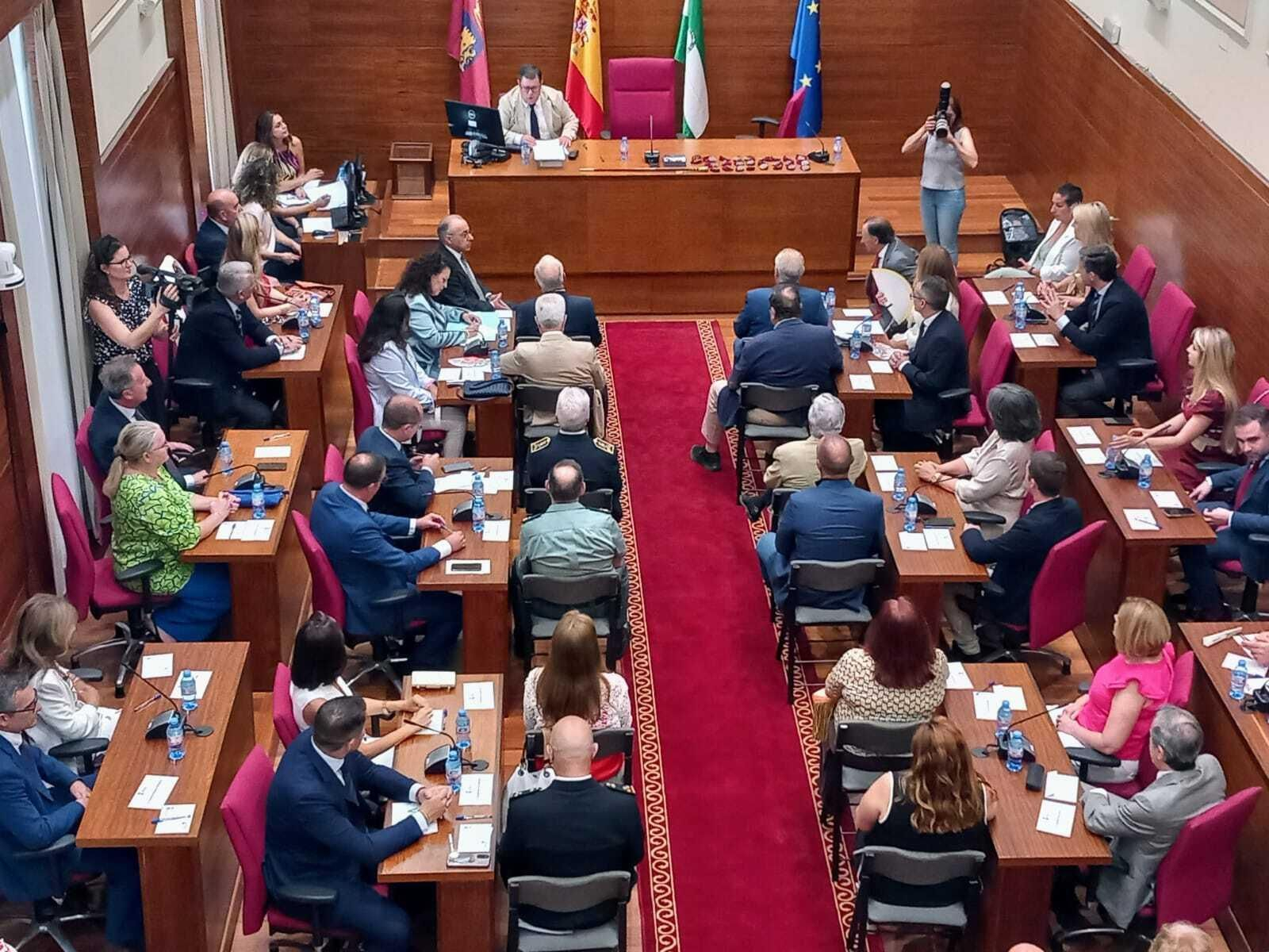 Las imágenes de la investidura de José María Román como alcalde de Chiclana