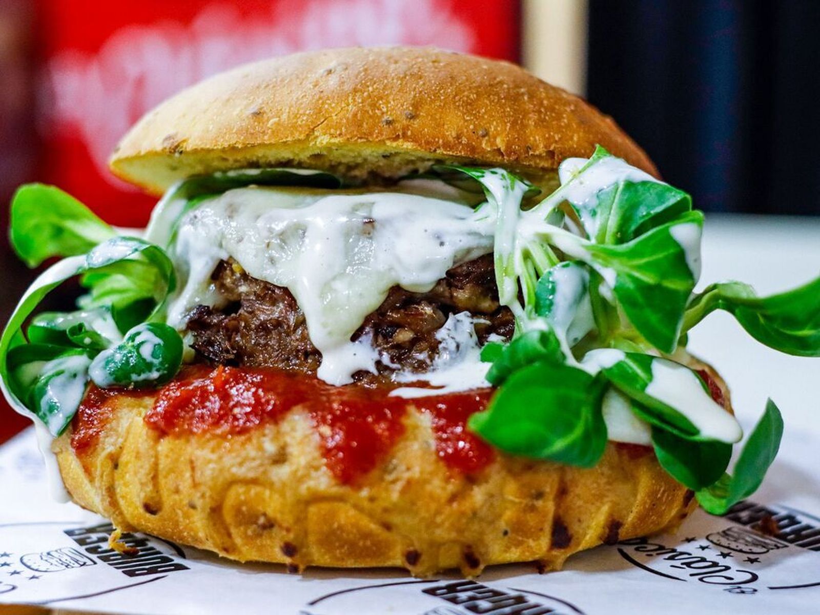 El clásico burger de La Bullguer Monumental, Villanueva del Arzobispo, Jaén